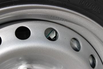����С�� C72 LV0��ţ�ӳ��� 2.0L 142���� 2.6��˫������΢��(����)ͼƬ