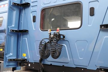 ���� �����V7�ؿ� 510���� 6X4 AMT�Զ�����ͷǣ����ͼƬ