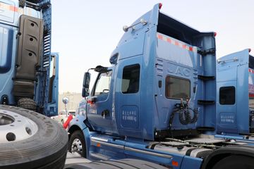 ���� �����V7�ؿ� 510���� 6X4 AMT�Զ�����ͷǣ����ͼƬ