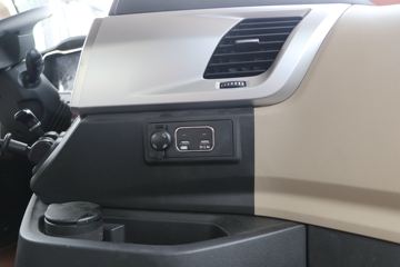 ���� �����V7�ؿ� 510���� 6X4 AMT�Զ�����ͷǣ����ͼƬ