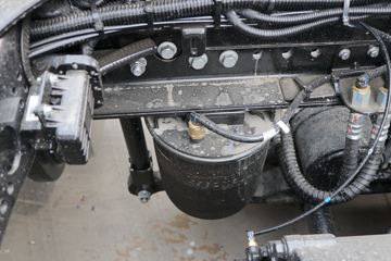 ���� �����V7�ؿ� 510���� 6X4 AMT�Զ�����ͷǣ����ͼƬ