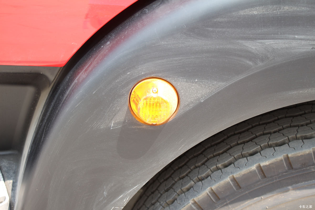 �й����� HOWO TX 250���� 4X2 6.8��AMT�Զ����������(����)���                                                