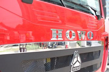 й HOWO TX 250 4X2 6.8AMTԶ()(ZZ1187K501GF1)ͼƬ