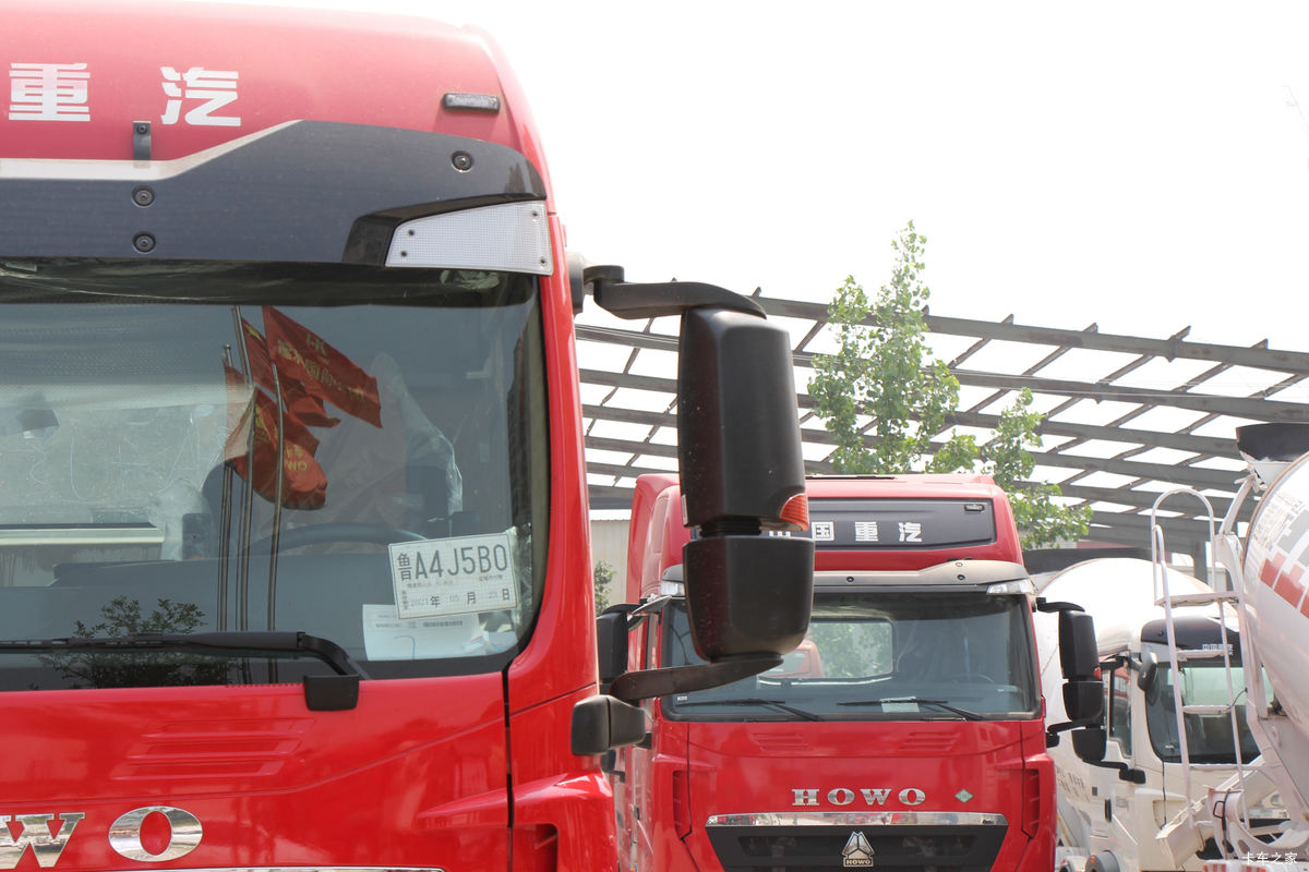 �й����� HOWO TX 250���� 4X2 6.8��AMT�Զ����������(����)���                                                