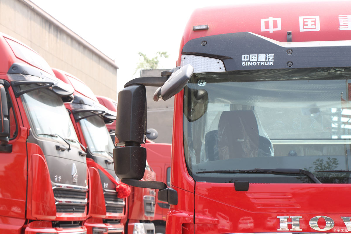 �й����� HOWO TX 250���� 4X2 6.8��AMT�Զ����������(����)���                                                