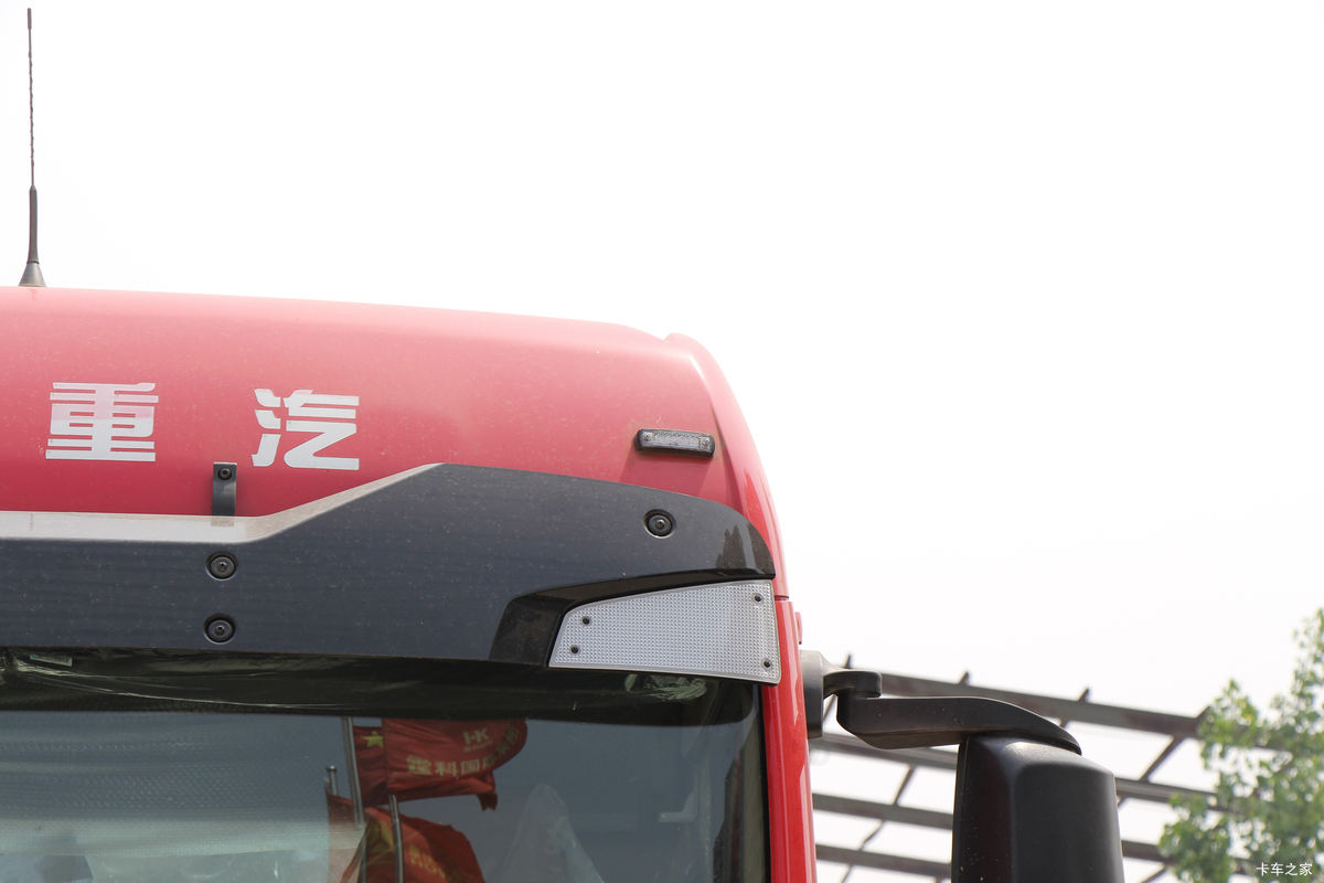 �й����� HOWO TX 250���� 4X2 6.8��AMT�Զ����������(����)���                                                