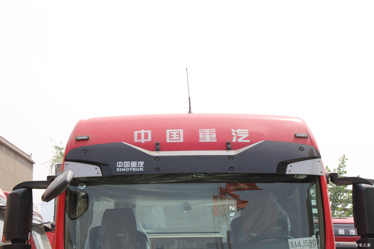 �й����� HOWO TX 250���� 4X2 6.8��AMT�Զ����������(����)���                                                