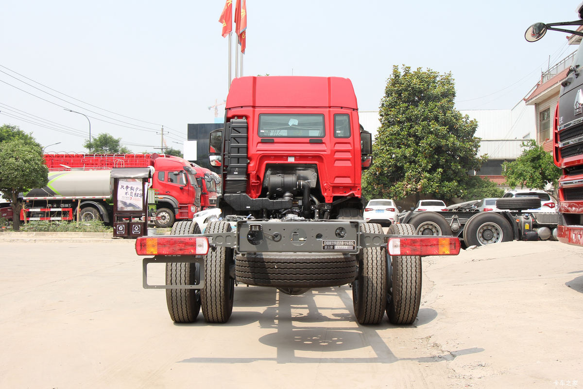 �й����� HOWO TX 250���� 4X2 6.8��AMT�Զ����������(����)���                                                