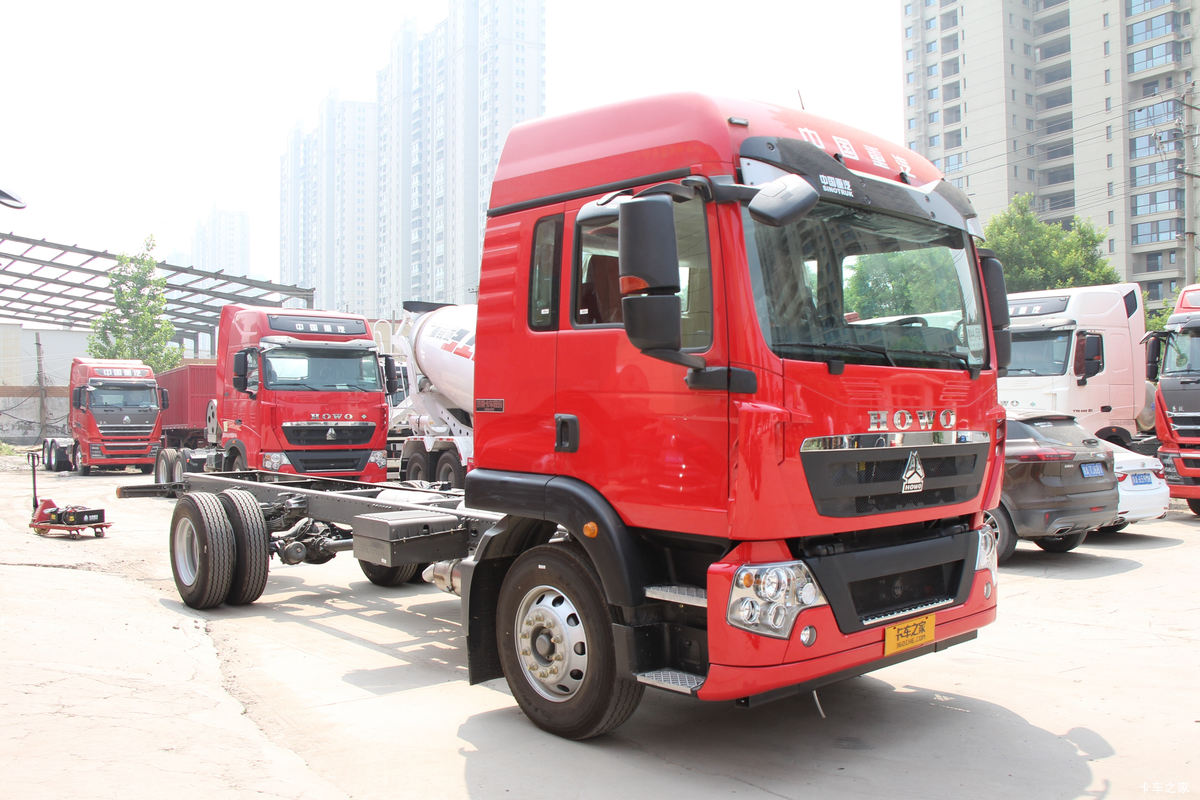 �й����� HOWO TX 250���� 4X2 6.8��AMT�Զ����������(����)���                                                