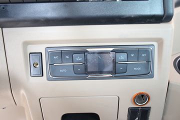 й HOWO TX 250 4X2 6.8AMTԶ()(ZZ1187K501GF1)ͼƬ