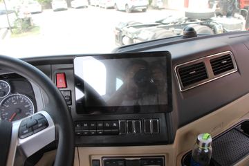 й HOWO TX 250 4X2 6.8AMTԶ()(ZZ1187K501GF1)ͼƬ