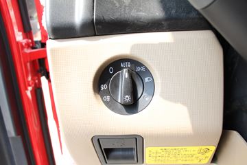 й HOWO TX 250 4X2 6.8AMTԶ()(ZZ1187K501GF1)ͼƬ