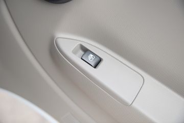 ���� ������D6-N ���ܰ� 115���� 4.09�׵�����ʽ�Ῠ(����)ͼƬ