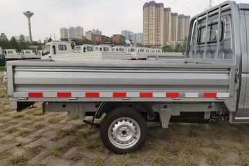 һ������ ���� ��׼�� 1.3L 91���� 2.5�׵�������΢��(����)ͼƬ