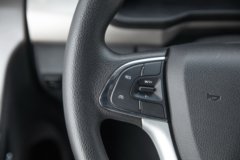 东风华神 T5 270马力 6X2 7.9米排半仓栅式载货车(EQ5251CCYL6D66)