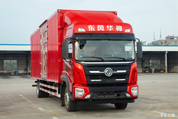 东风华神 T5 轻快版 240马力 4X2 9.68米厢式载货车(带液缓)(EQ5186XXYL6D12)