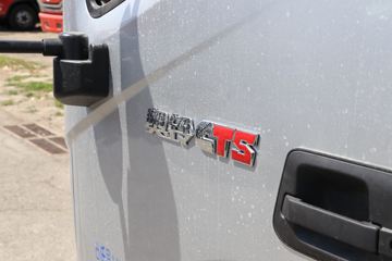  CTS 143 4X2س(BJ5048XLC-FA)ͼƬ