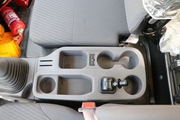 ���� ����CTS 143���� 4X2��س�(BJ5048XLC-FA)ͼƬ