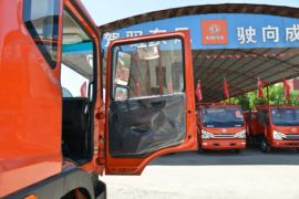 多利卡D9&nbsp;平板运输车驾驶室图片