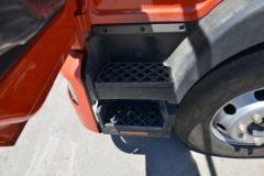 东风 多利卡D9 200马力 4X2 平板运输车(国六)