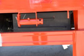 多利卡D9&nbsp;平板运输车底盘图片