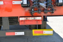 多利卡D9&nbsp;平板运输车上装图片