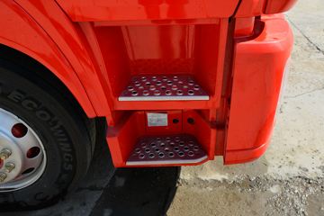 ���� ������D9K 220���� 4X2 6.8�ײ�դʽ�ػ���(����)ͼƬ