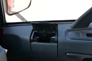 ���� ������D9K 220���� 4X2 6.8�ײ�դʽ�ػ���(����)ͼƬ