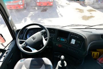 ���� ������D9K 220���� 4X2 6.8�ײ�դʽ�ػ���(����)ͼƬ