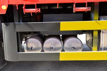 ���� ������D9K 220���� 4X2 6.8�ײ�դʽ�ػ���(����)ͼƬ