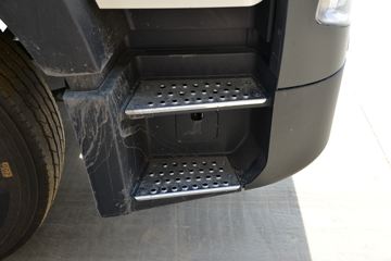 �й����� HOWO TX�ؿ� 430���� 6X4 ǣ����(����)(ZZ4257V324GF1)ͼƬ