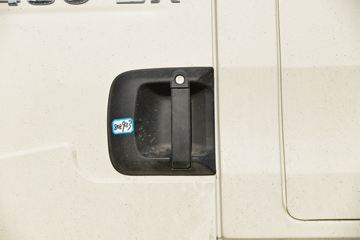 �й����� HOWO TX�ؿ� 430���� 6X4 ǣ����(����)(ZZ4257V324GF1)ͼƬ