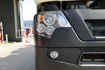 �й����� HOWO TX�ؿ� 430���� 6X4 ǣ����(����)(ZZ4257V324GF1)ͼƬ