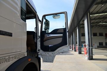 �й����� HOWO TX�ؿ� 430���� 6X4 ǣ����(����)(ZZ4257V324GF1)ͼƬ