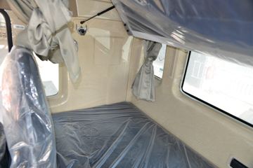 �й����� HOWO TX�ؿ� 430���� 6X4 ǣ����(����)(ZZ4257V324GF1)ͼƬ