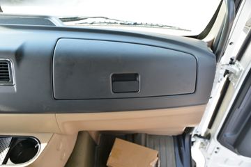 �й����� HOWO TX�ؿ� 430���� 6X4 ǣ����(����)(ZZ4257V324GF1)ͼƬ