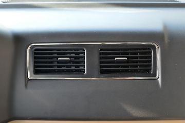 �й����� HOWO TX�ؿ� 430���� 6X4 ǣ����(����)(ZZ4257V324GF1)ͼƬ