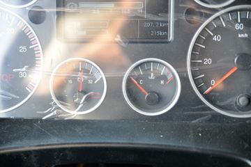 �й����� HOWO TX�ؿ� 430���� 6X4 ǣ����(����)(ZZ4257V324GF1)ͼƬ