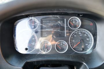 �й����� HOWO TX�ؿ� 430���� 6X4 ǣ����(����)(ZZ4257V324GF1)ͼƬ