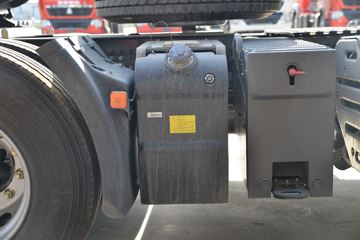 �й����� HOWO TX�ؿ� 430���� 6X4 ǣ����(����)(ZZ4257V324GF1)ͼƬ