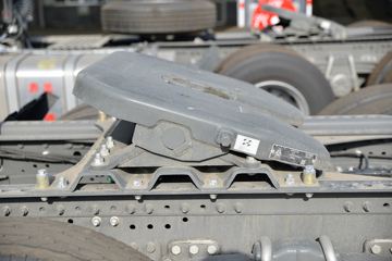 �й����� HOWO TX�ؿ� 430���� 6X4 ǣ����(����)(ZZ4257V324GF1)ͼƬ