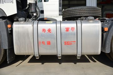 �й����� HOWO TX�ؿ� 430���� 6X4 ǣ����(����)(ZZ4257V324GF1)ͼƬ