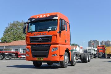 中国重汽 汕德卡SITRAK G7重卡 460马力 8X4 9.52米栏板载货车(ZZ1316V466HE1B)