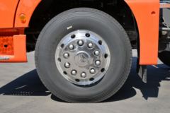中国重汽 汕德卡SITRAK G7重卡 460马力 8X4 9.52米栏板载货车(ZZ1316V466HE1B)