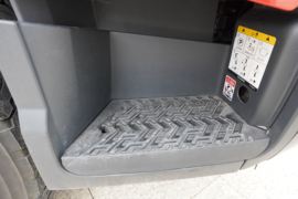 沃尔沃FMX&nbsp;载货车外观                                                图片