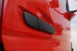 沃尔沃FMX&nbsp;载货车外观                                                图片