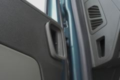 沃尔沃 全新FM重卡 420马力 6X4 自动挡牵引车(国六)(平顶)