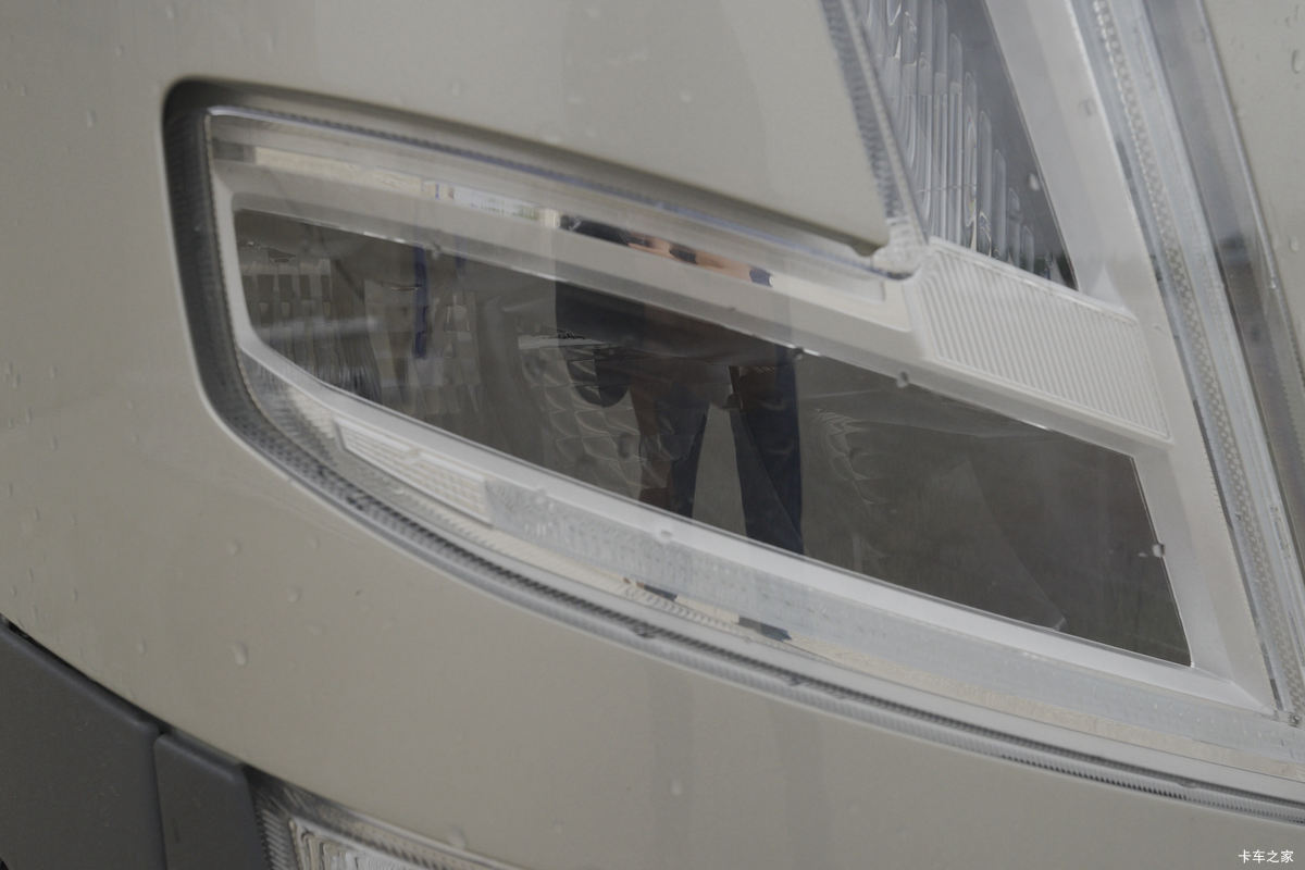 �ֶ��� ȫ��FH�ؿ� 460���� 6X4 �Զ���ǣ����(����)���                                                