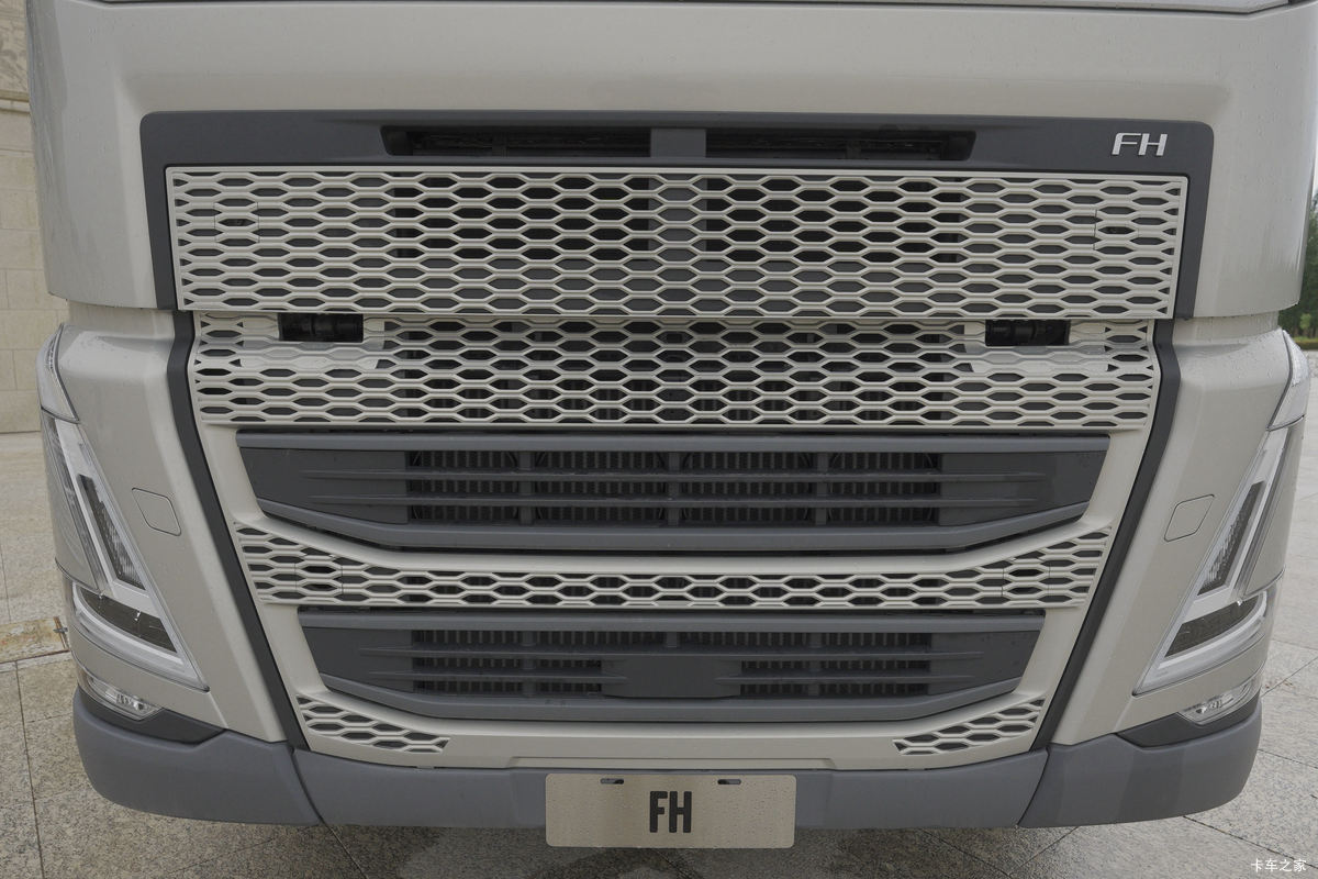 �ֶ��� ȫ��FH�ؿ� 460���� 6X4 �Զ���ǣ����(����)���                                                