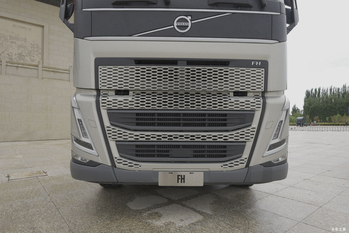 �ֶ��� ȫ��FH�ؿ� 460���� 6X4 �Զ���ǣ����(����)���                                                